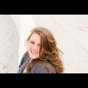 Meet your Posher, Brianne